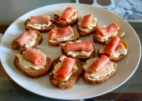 smoked salmon canape